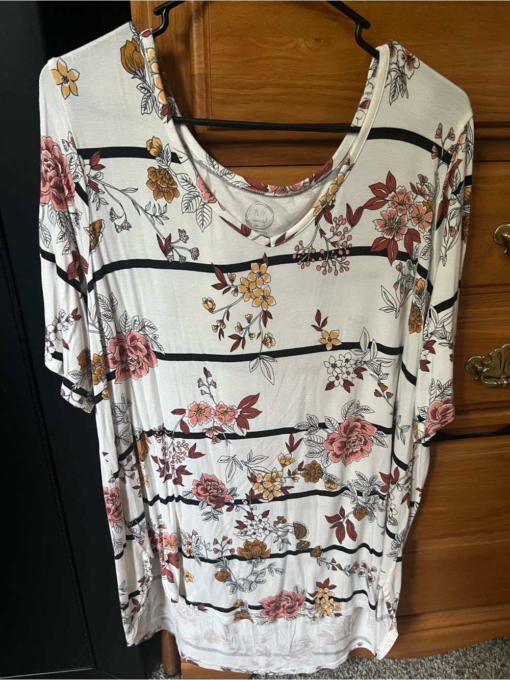Floral Scoop Neck Tunic Top in White with Pink & Mustard Floral